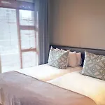 Zuri Residences At Ten Degrees