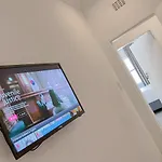 Ease Guesthouse