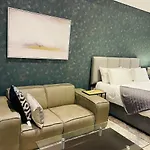 Sandton Skye Premium 515