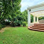 Lush Lux Bryanston Villa
