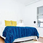 The Westpoint Home Away On 12Th Floor