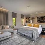 The Peech Hotel