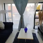 Sophiscated Upmarket One Bedroom Apartment