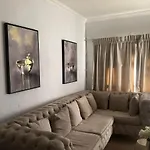 The Don Apt, Greenstone