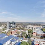 Urban Oasis Apartments At Tyrwhitt