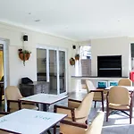 1945 On Kloof Guesthouse