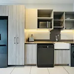 The Median Apartments