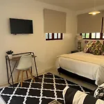 The Green Room On Leo Epstein