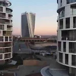 Explore Emerald Studio - Ellipse Waterfall