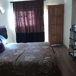 Aljef Guest House