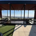 Sophisticated Apartment In Sandton! - The Lineal