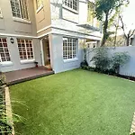 Sammy\'S Nest