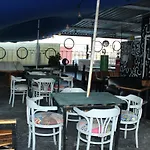 Urbanzulu Backpackers