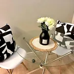 Apartment In Sandton
