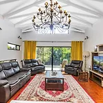 Kwamagogo Villa, Chartwell
