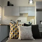 Cosy Apt 5Min To Sandton City 8