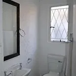 Bryanston Elgin - Cottage 2