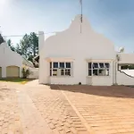 Ule Atinuke 2