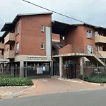 Unit 76 Melville Mews