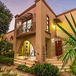 Dunton Guest House