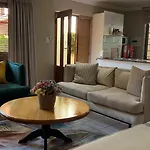 Bellgrove Guest House Sandton