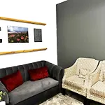 Tranquil Living On Maboneng