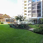 Sandton Smart Apartment Fifteen