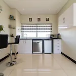 Eye Of Africa Luxury Golf Suite