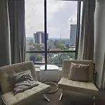 Exec Apartment @ Sandtonskye