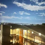 Hyde Park Sandton Luxury 2Br Top Floor
