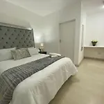 Siena Sun Suite North Riding