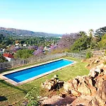 Fishbird Art Deco Villa