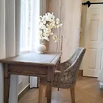 Thornton Gap Guesthouse