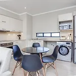 The Galleries Serviced Apartments In Rosebank