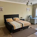 Beautiful Home In Houghton