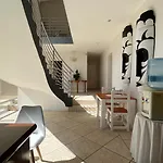Sizanazo Guest House - In The Heart Of Northcliff Hill