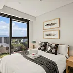 Park Central Rosebank 2 Bedroom Apartment