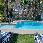 Amoris Guesthouse - In Randburg