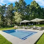 Amberhall Guesthouse