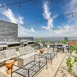 Sandton Apartment At Black Brick