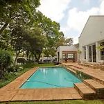 Maison Jacaranda