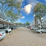 Madison Palms Apartment In Sandown