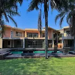 Fullbliss Guesthouse