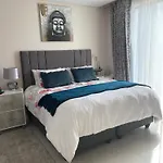 Sandton Gate - The Terrace 103