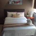 City Living Near Nelson Mandela Bridge & Wits Uni