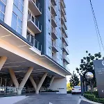Hotel Apartment In Sandton Private Unit