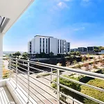 Stunning 2 Bed Apartment In Sandton