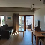 Mount Royal 44 Large 1 Bed With Balcony