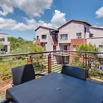 Jozistay @ Jackal Creek Apartments