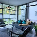 Retreat On Sloane